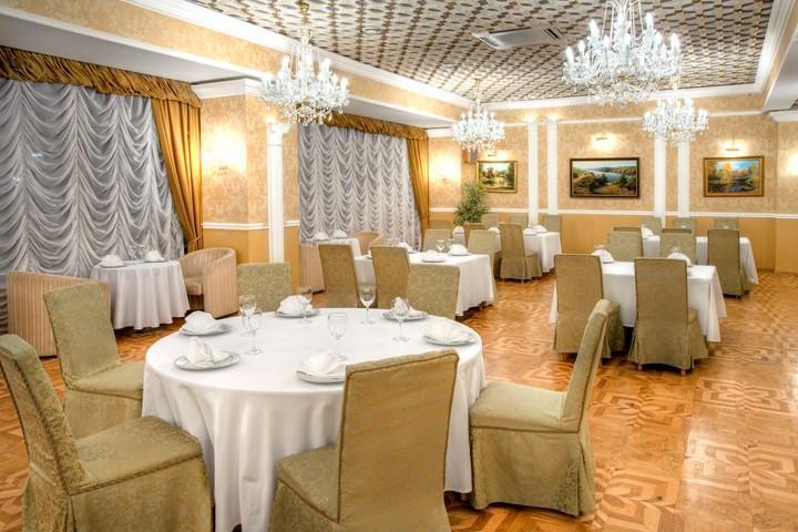 Intourist Hotel Zaporizhia Restaurant photo